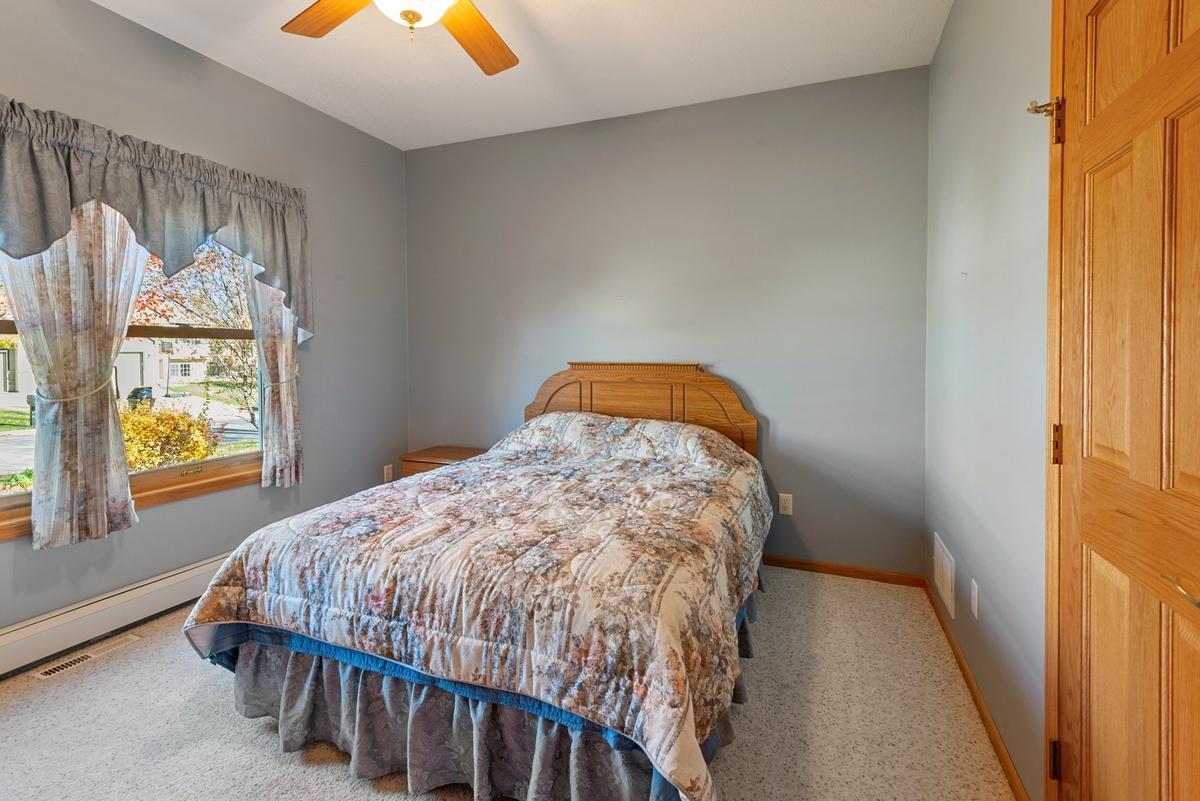 1816 10th Street Northeast Buffalo, MN 55313 - Photo 14 of 21