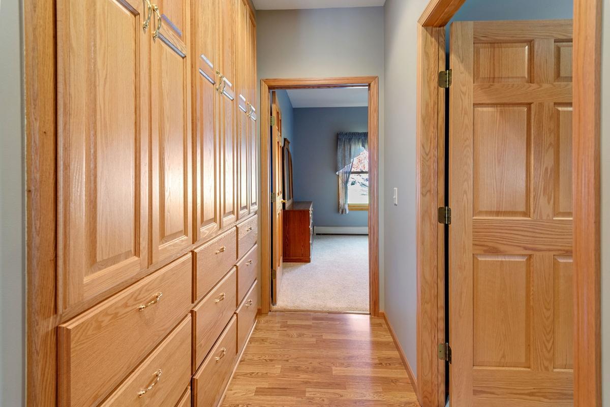 1816 10th Street Northeast Buffalo, MN 55313 - Photo 16 of 21