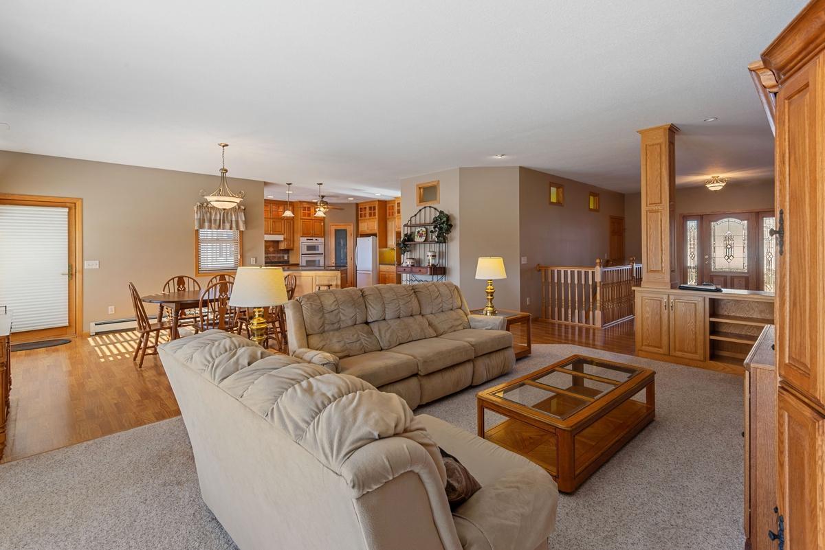 1816 10th Street Northeast Buffalo, MN 55313 - Photo 5 of 21