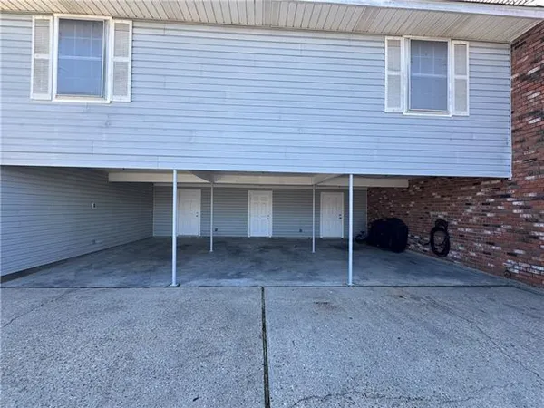 $1,650 | 3108 Laplace Street, Chalmette, LA 70043