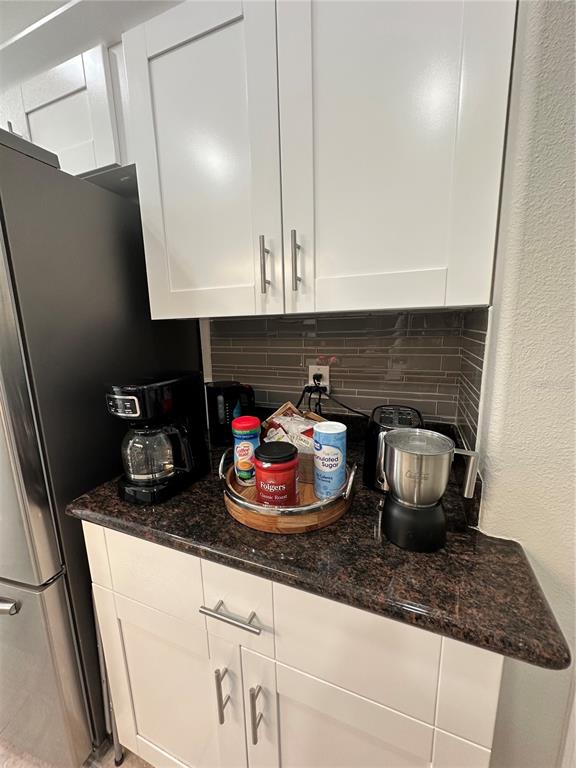 29651 Birds Eye Drive Wesley Chapel, FL 33543 - Photo 2 of 13
