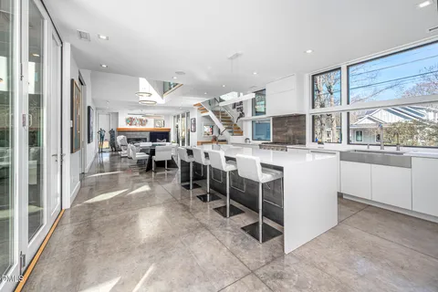 $2,380,000 | 112 Lindsay Street, Carrboro, NC 27510
