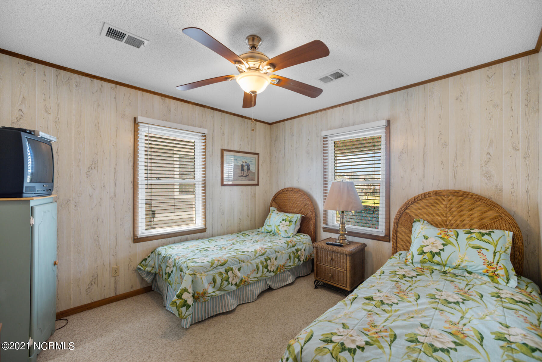 119 Dolphin Drive Holden Beach, NC 28462 - Photo 19 of 35 119 Dolphin Drive MLS-22