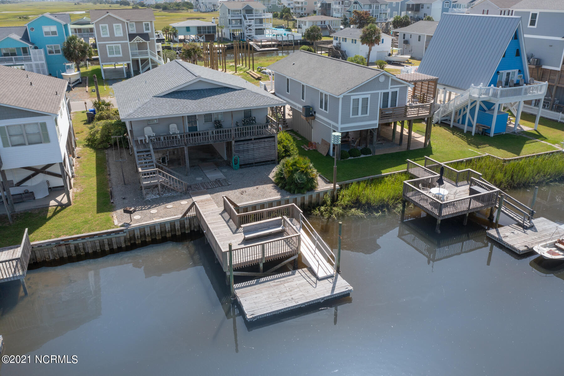 119 Dolphin Drive Holden Beach, NC 28462 - Photo 26 of 35 119 Dolphin Drive MLS-29
