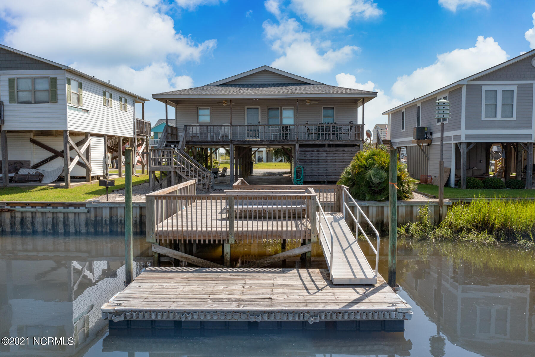 119 Dolphin Drive Holden Beach, NC 28462 - Photo 27 of 35 119 Dolphin Drive MLS-30