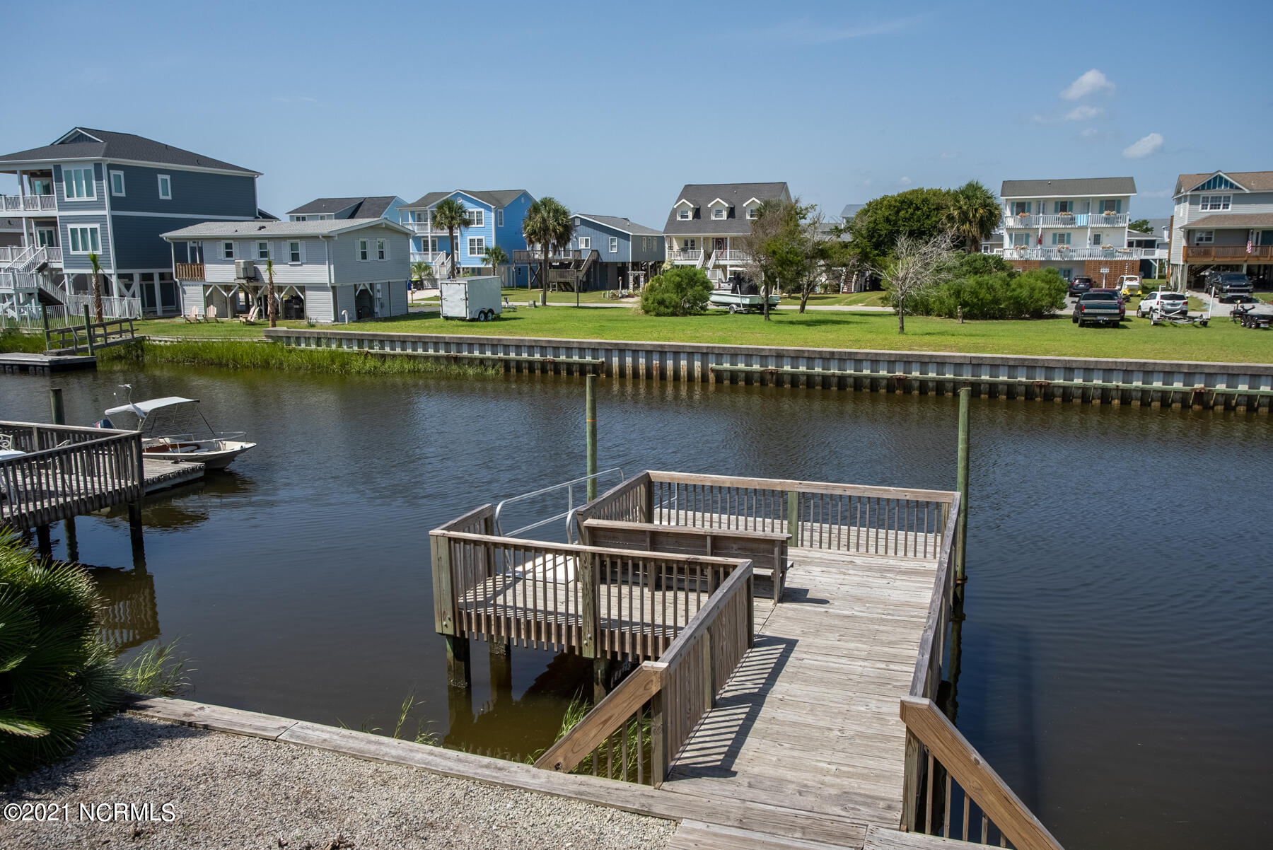 119 Dolphin Drive Holden Beach, NC 28462 - Photo 29 of 35 119 Dolphin Drive MLS-32