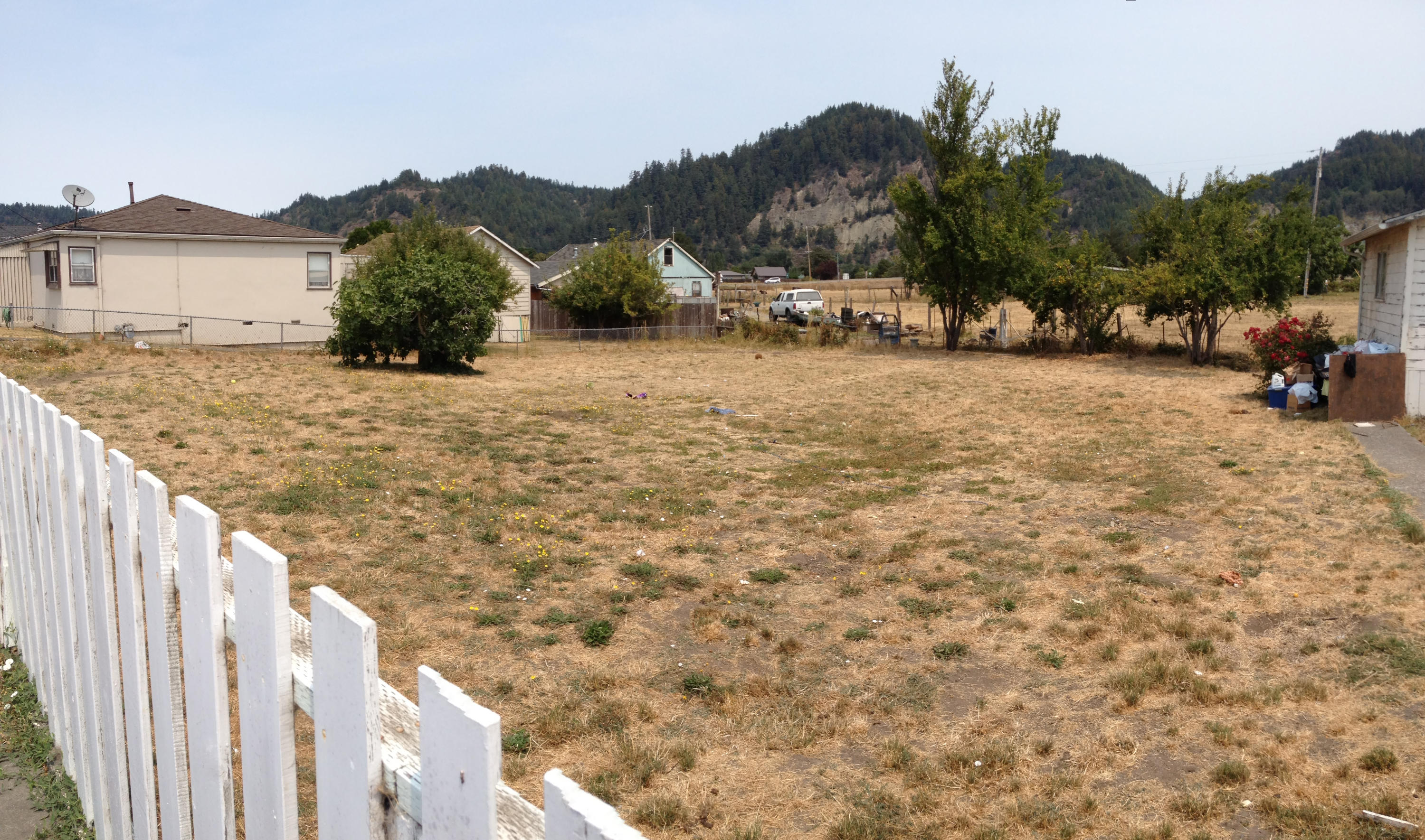 400 3rd Street Rio Dell, CA 95562 - Photo 5 of 5