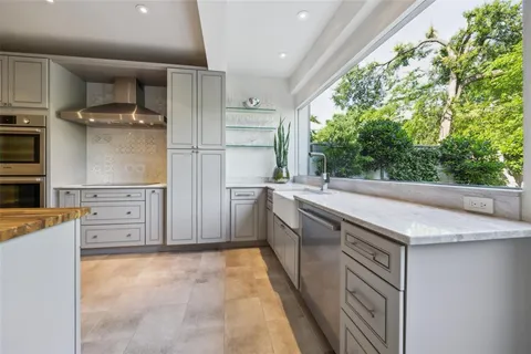 $1,395,000 | 4127 Buena Vista Street, Dallas, TX 75204