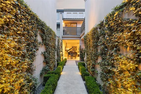 $1,395,000 | 4127 Buena Vista Street, Dallas, TX 75204