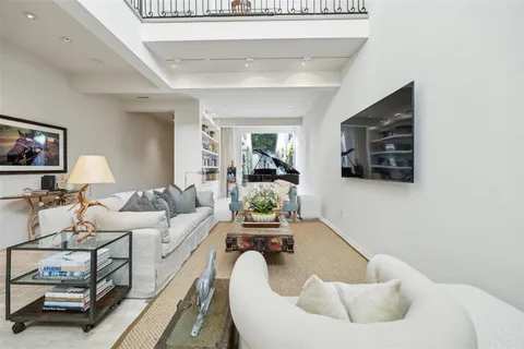 $1,395,000 | 4127 Buena Vista Street, Dallas, TX 75204