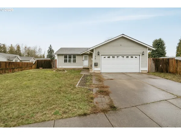 $345,000 | 1780 Grape Court, Sweet Home, OR 97386