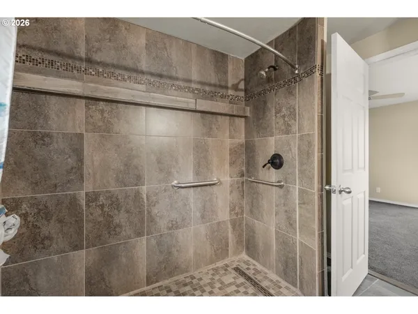 $345,000 | 1780 Grape Court, Sweet Home, OR 97386