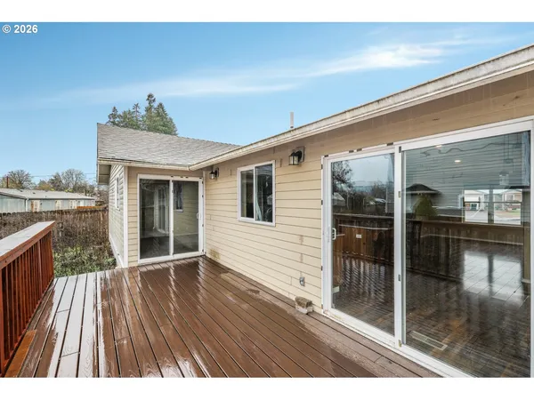 $345,000 | 1780 Grape Court, Sweet Home, OR 97386