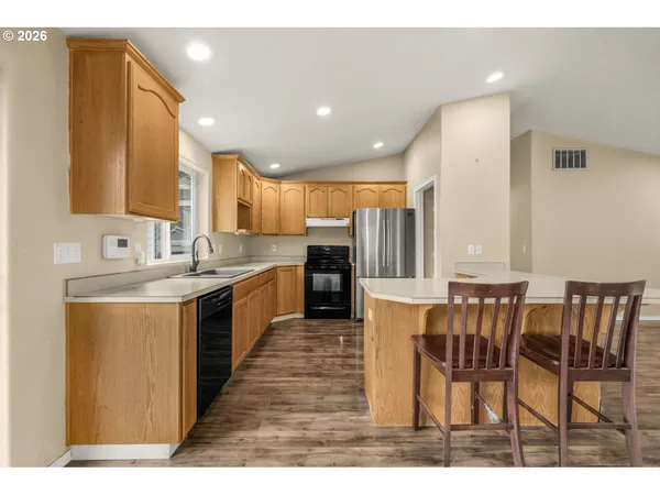 $345,000 | 1780 Grape Court, Sweet Home, OR 97386
