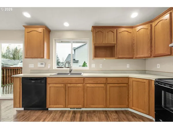 $345,000 | 1780 Grape Court, Sweet Home, OR 97386