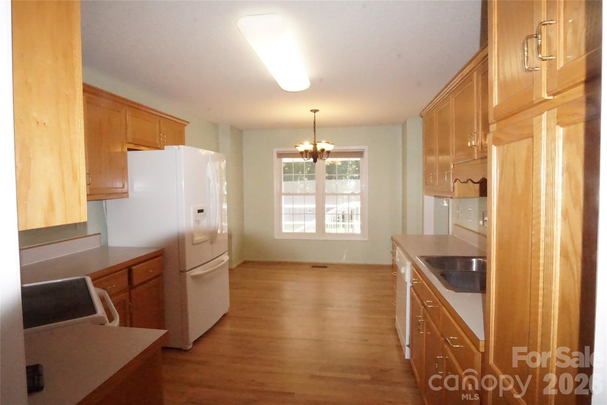 3795 River Road Hickory, NC 28602 - Photo 13 of 23