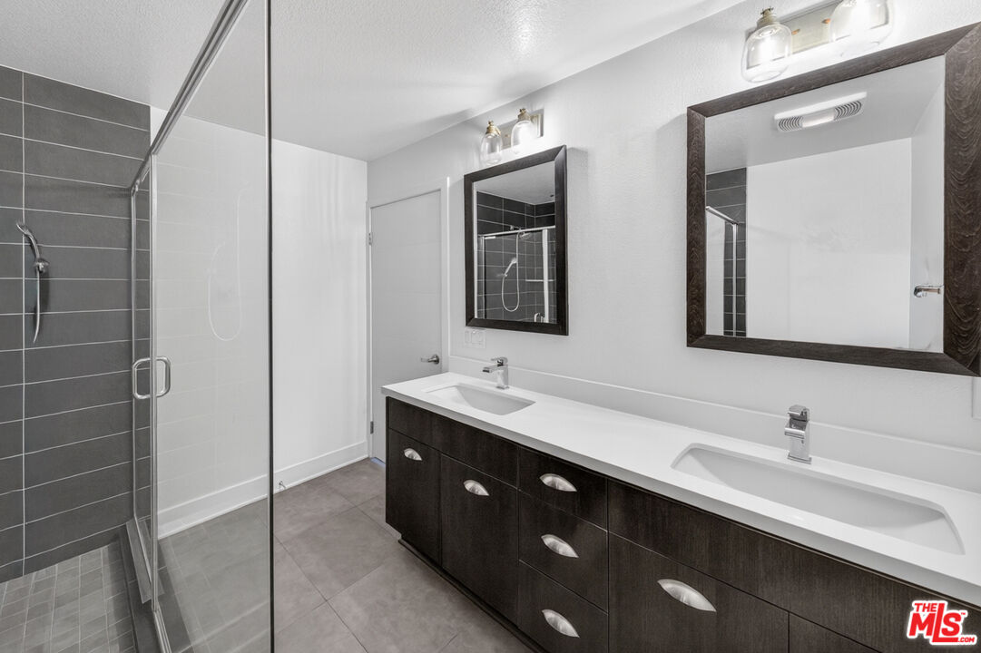 2980 Ripple Place, Unit 206 Los Angeles, CA 90039 - Photo 17 of 46