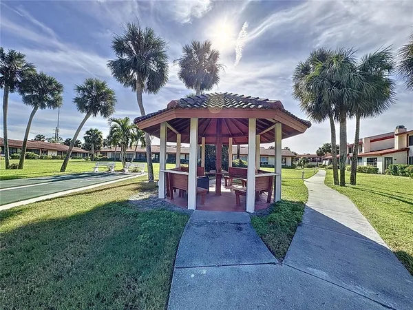 $330,000 | 707 Sorrento Inlet, Unit 707, Nokomis, FL 34275