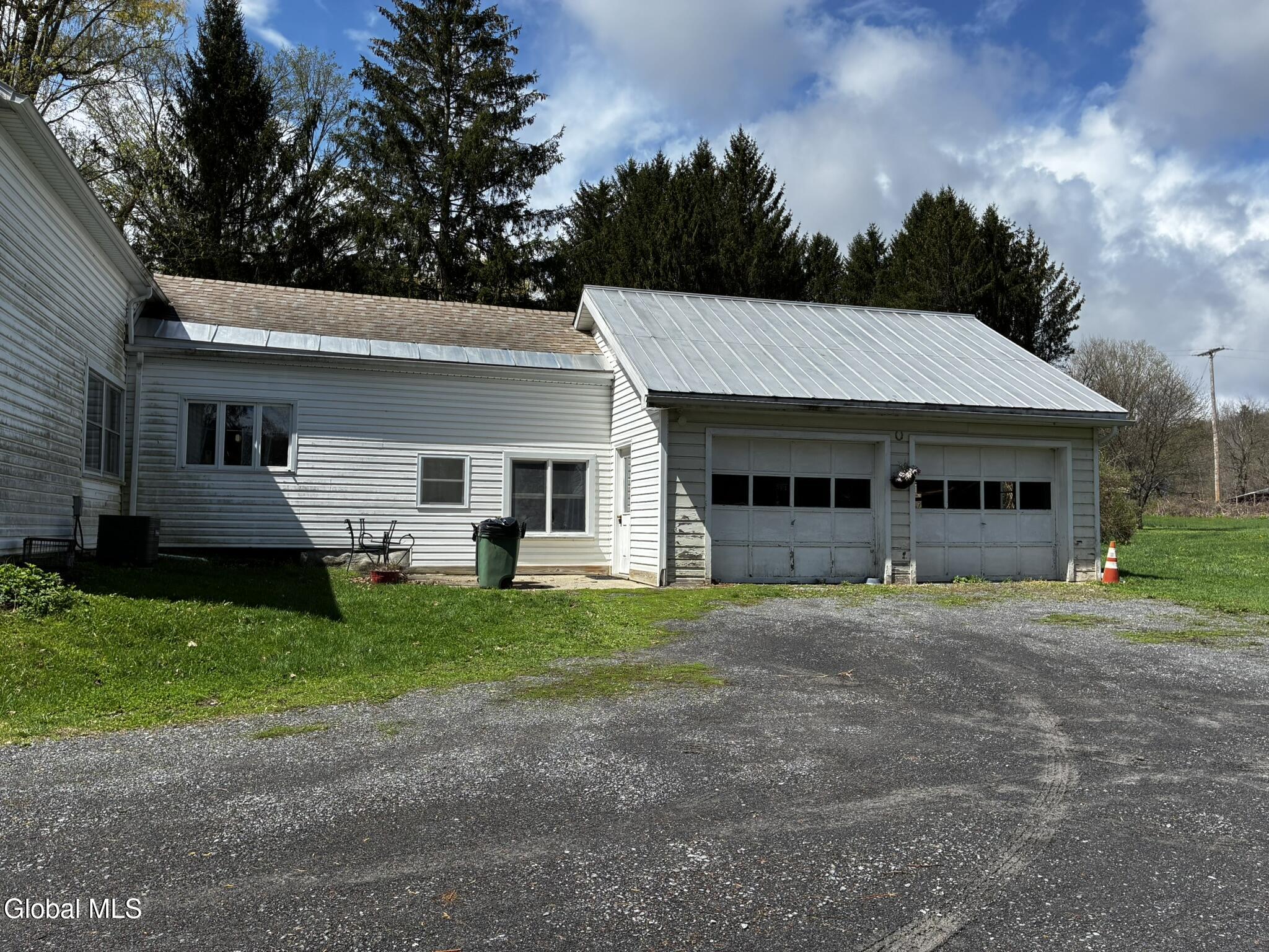 134 School House Road Schoharie, NY 12157 - Photo 3 of 52 IMG_9248