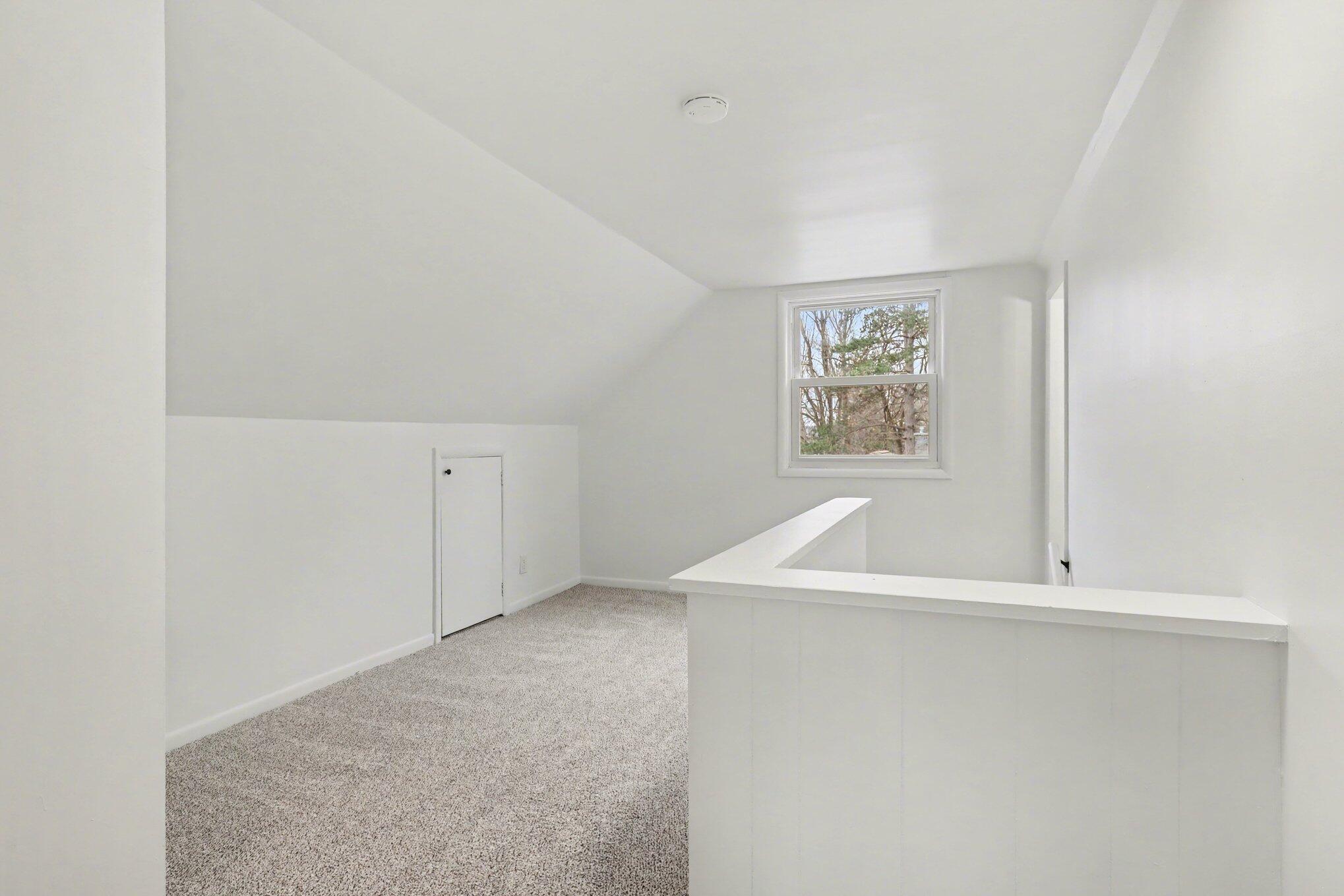 6672 Cascade Road Southeast Grand Rapids, MI 49546 - Photo 18 of 28 018_file_3181