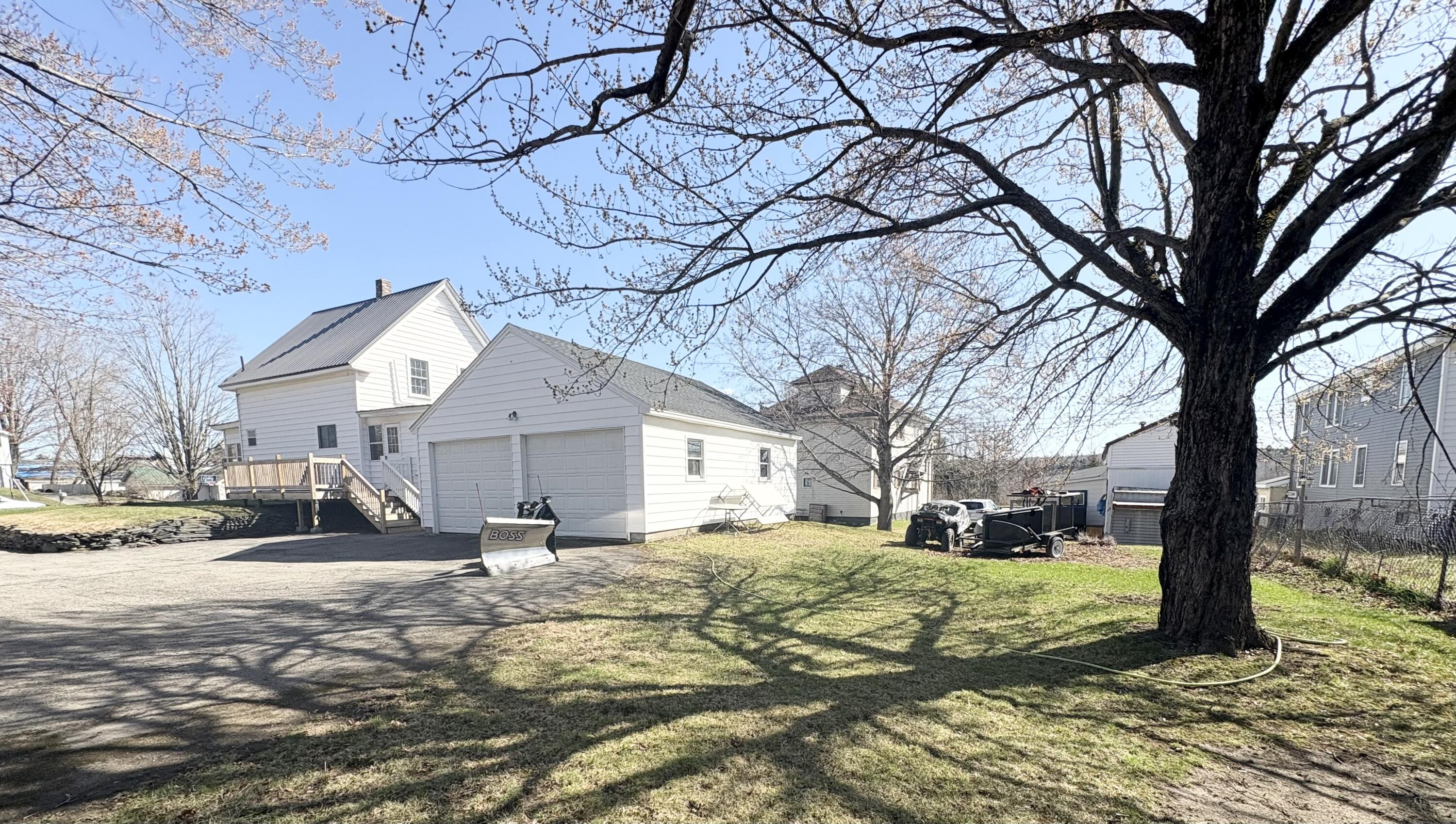 2 Western Avenue East Millinocket, ME 04430 - Photo 6 of 31 IMG_2712