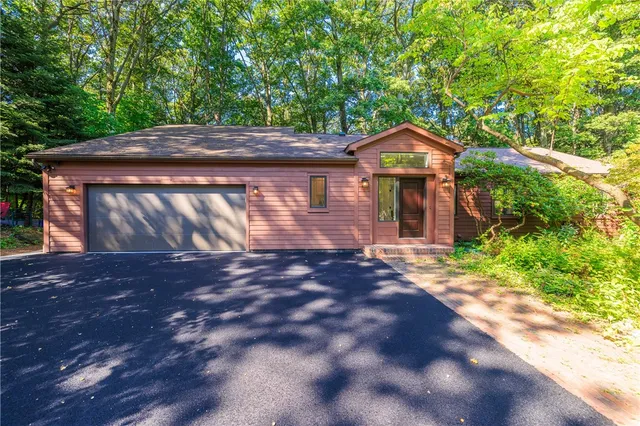 $750,000 | 91 Birch Hills Drive, Irondequoit, NY 14622