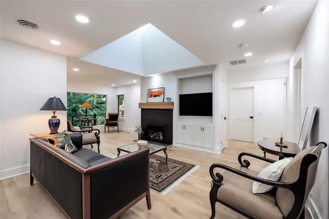 $750,000 | 91 Birch Hills Drive, Irondequoit, NY 14622