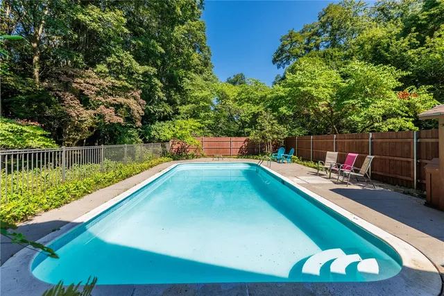 $750,000 | 91 Birch Hills Drive, Irondequoit, NY 14622