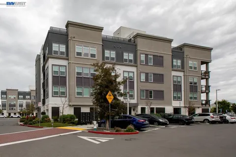 $849,000 | 2885 Tradewind Drive, Alameda, CA 94501