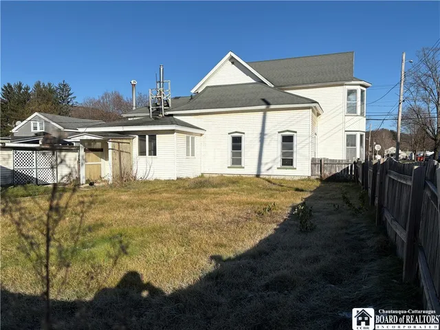 $59,900 | 13 West Greenwood, Andover, NY 14806