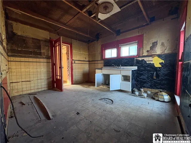 $59,900 | 13 West Greenwood, Andover, NY 14806