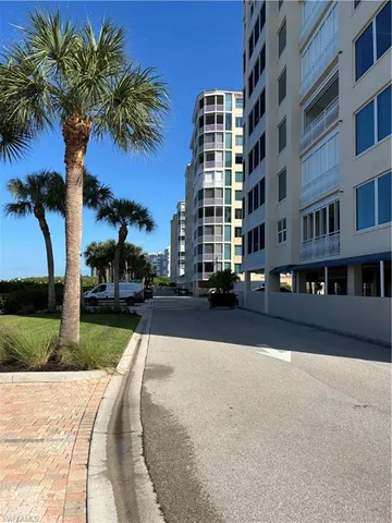 $15,000 | 435 Dockside Drive, Unit B602, Naples, FL 34110
