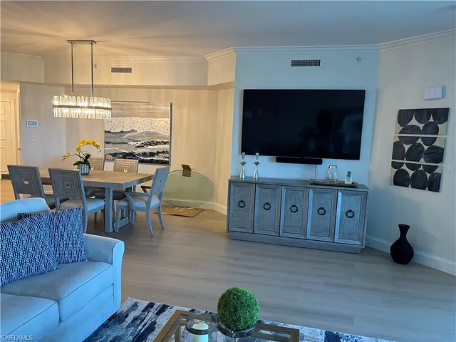 $15,000 | 435 Dockside Drive, Unit B602, Naples, FL 34110