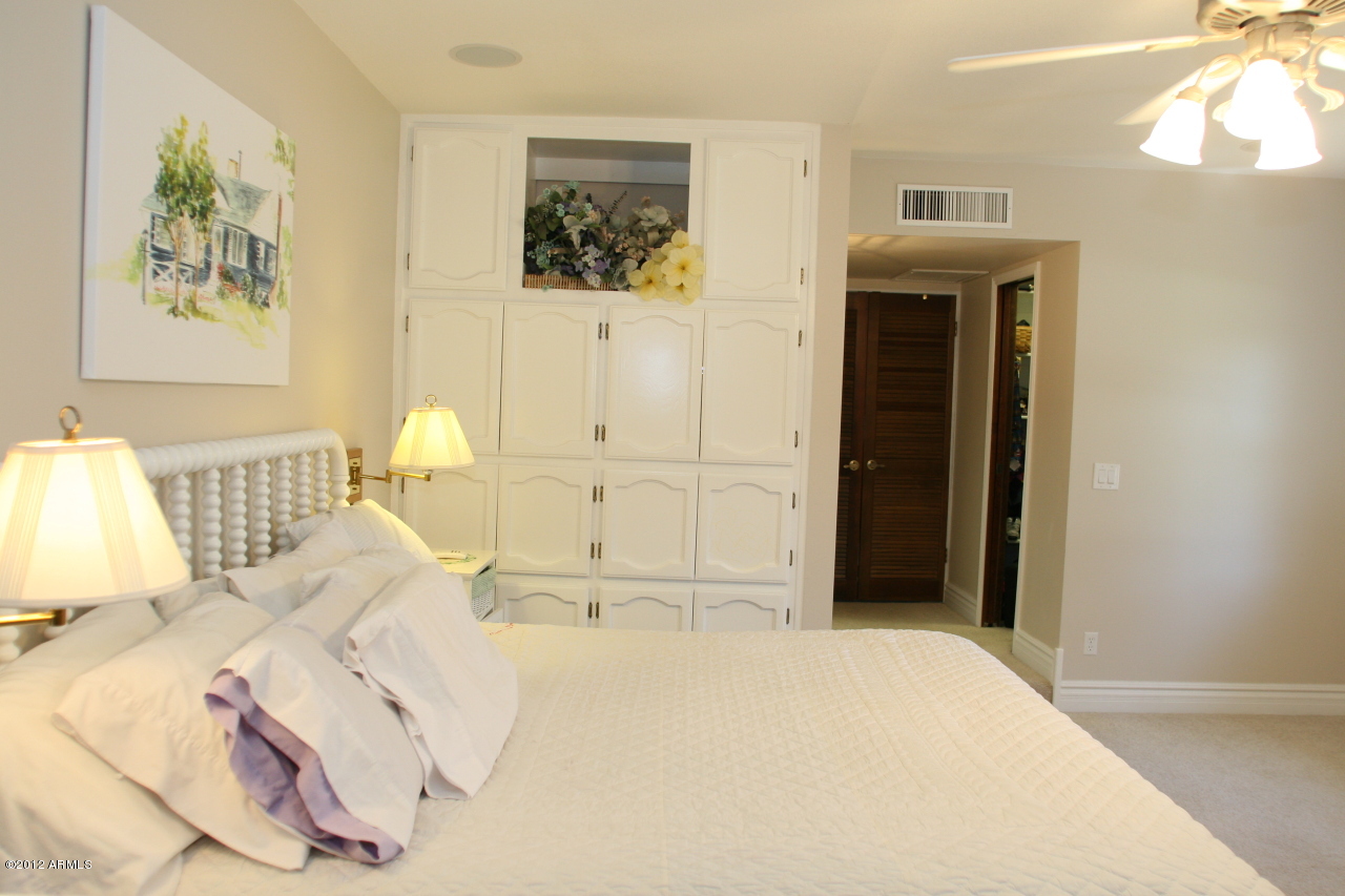 719 North Riata Street Gilbert, AZ 85234 - Photo 8 of 16 Master Bedroom #2