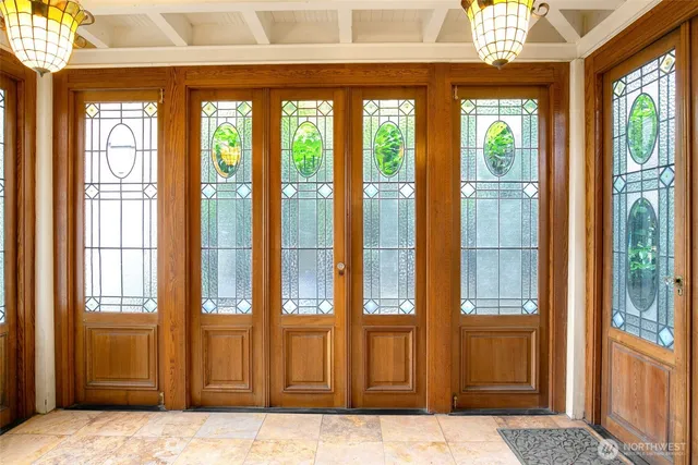 $2,695,000 | 1220 10th Avenue East, Seattle, WA 98102