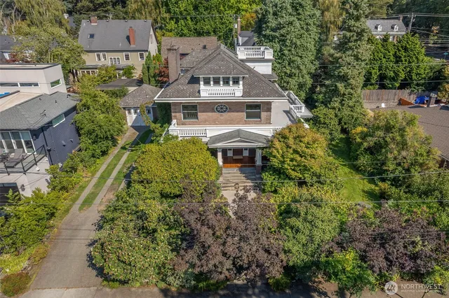 $2,695,000 | 1220 10th Avenue East, Seattle, WA 98102