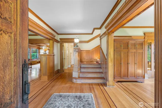 $2,695,000 | 1220 10th Avenue East, Seattle, WA 98102