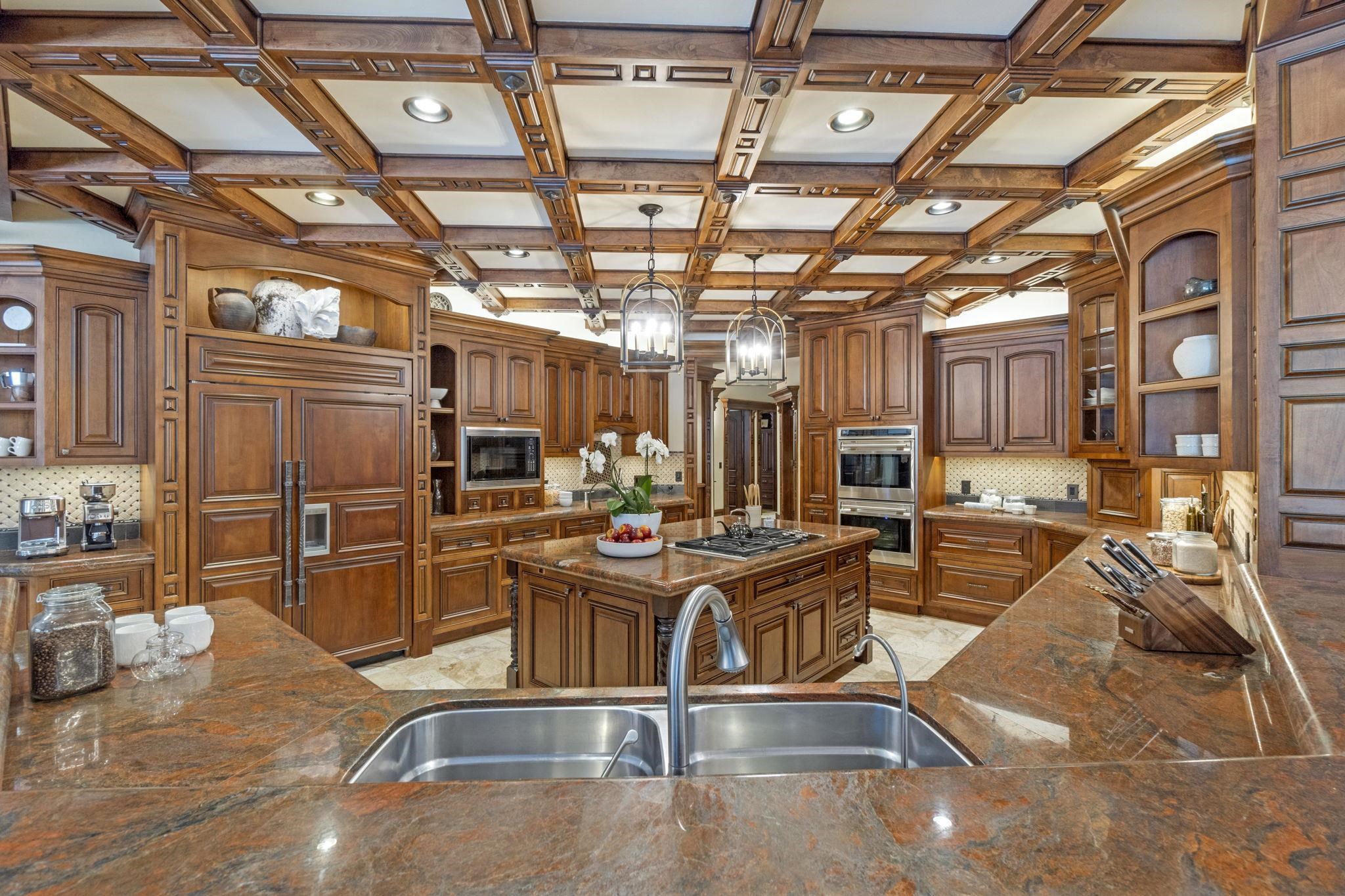 12541 Granite Drive Truckee, CA 96161 - Photo 9 of 20 a view of a living room with furniture