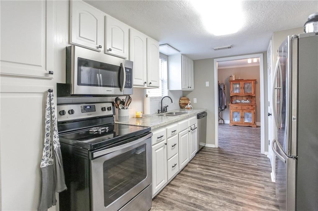 2923 Joel Road Sulphur, LA 70663 - Photo 6 of 15 Gallery Image 6