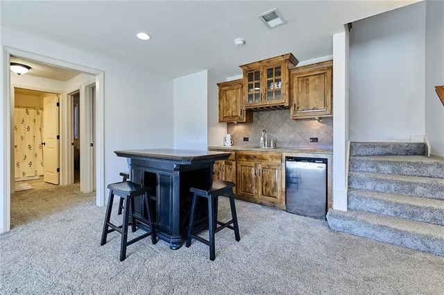 $585,000 | 707 Tomahawk Court, Smithville, MO 64089