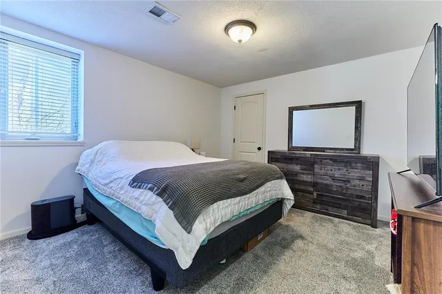 $585,000 | 707 Tomahawk Court, Smithville, MO 64089