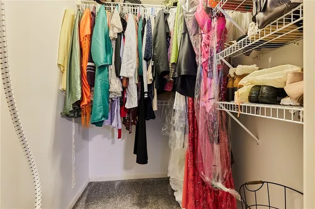 $585,000 | 707 Tomahawk Court, Smithville, MO 64089