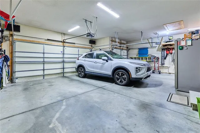 $585,000 | 707 Tomahawk Court, Smithville, MO 64089