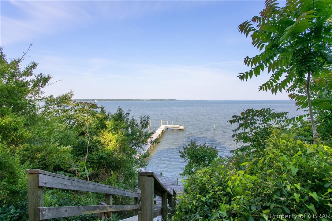 7230 Fraser Road Gloucester Point, VA 23062 - Photo 31 of 47
