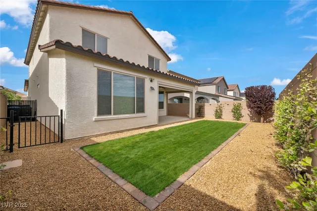 $575,000 | 9947 Fletcher Peak Avenue, Las Vegas, NV 89178