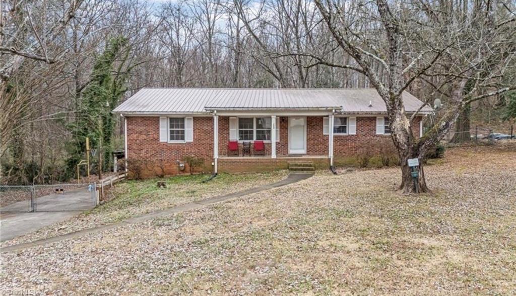 204 Hamilton Road Lexington, NC 27295 - Photo 1 of 10