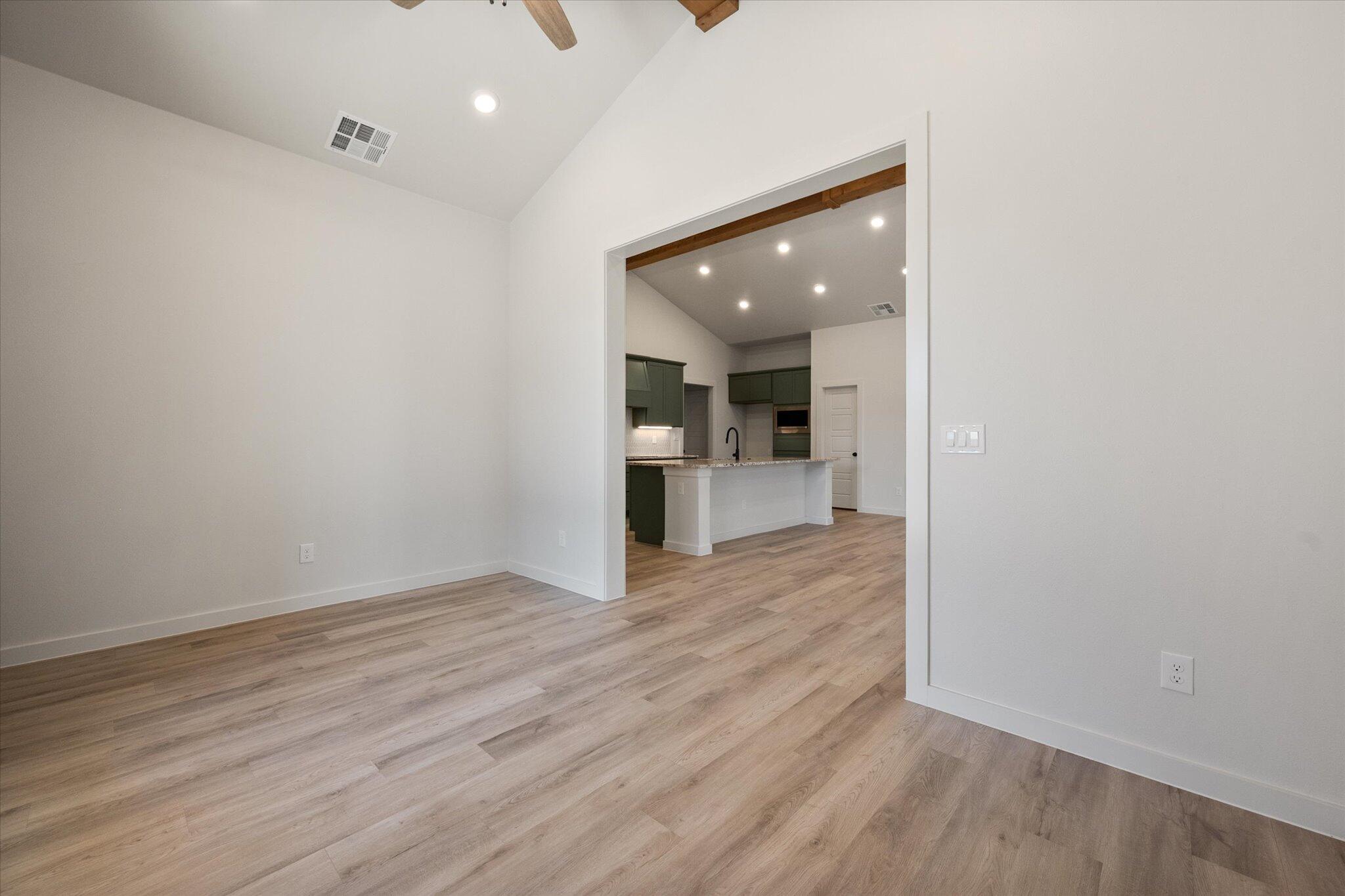 7013 16th Street Lubbock, TX 79416 - Photo 15 of 33 21-7013 16th st6200