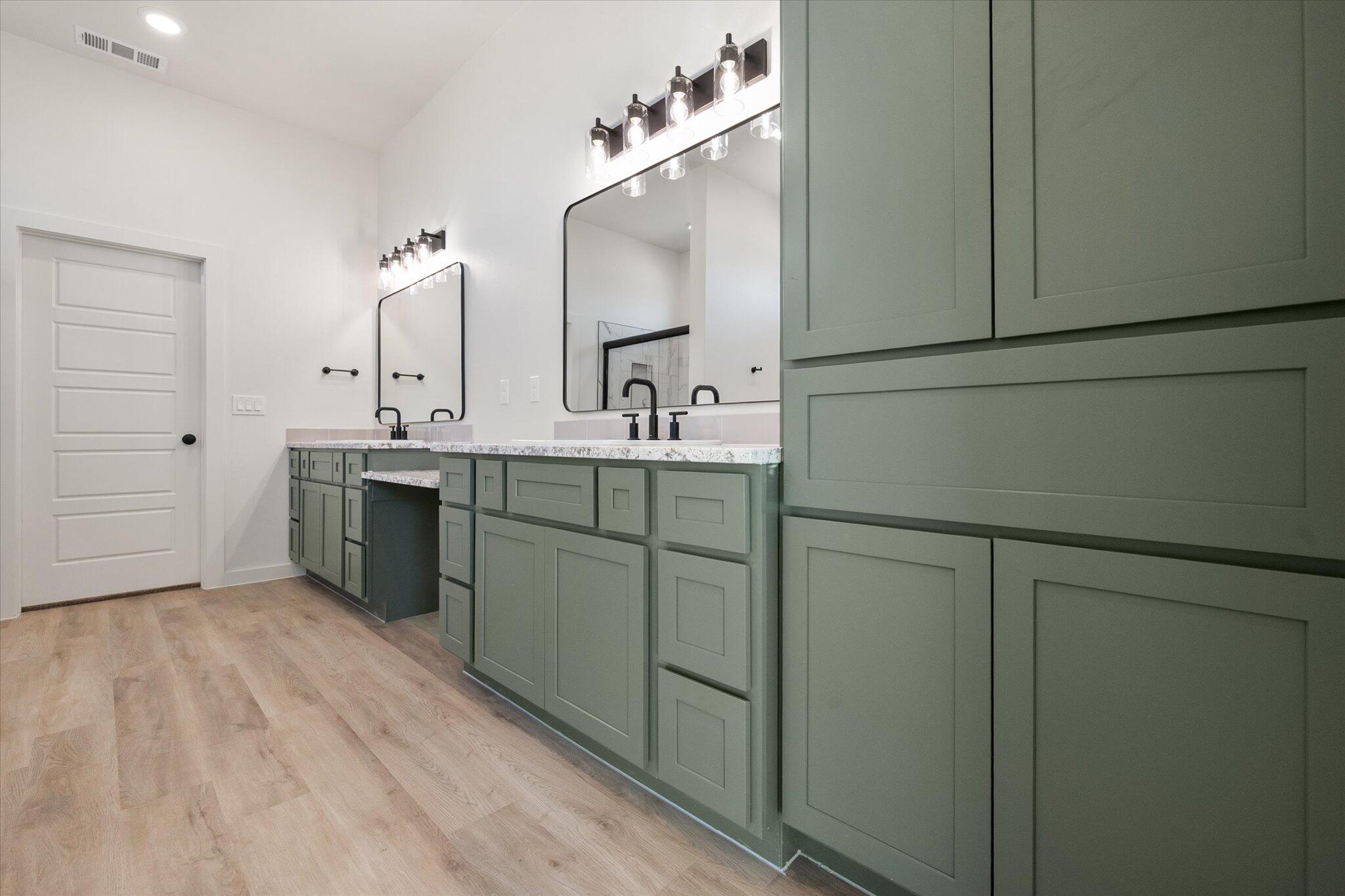 7013 16th Street Lubbock, TX 79416 - Photo 19 of 33 27-7013 16th st6230