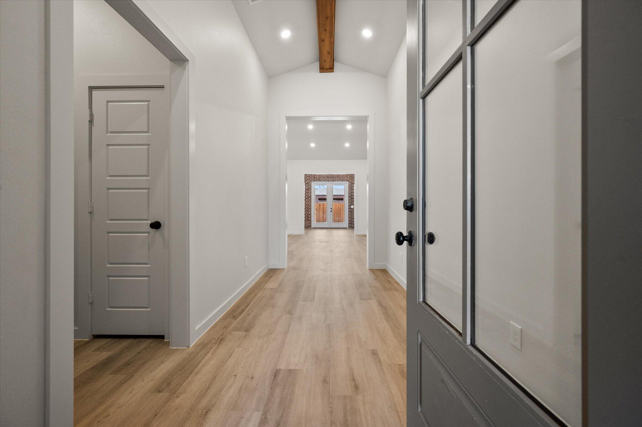 7013 16th Street Lubbock, TX 79416 - Photo 2 of 33 03-7013 16th st6105