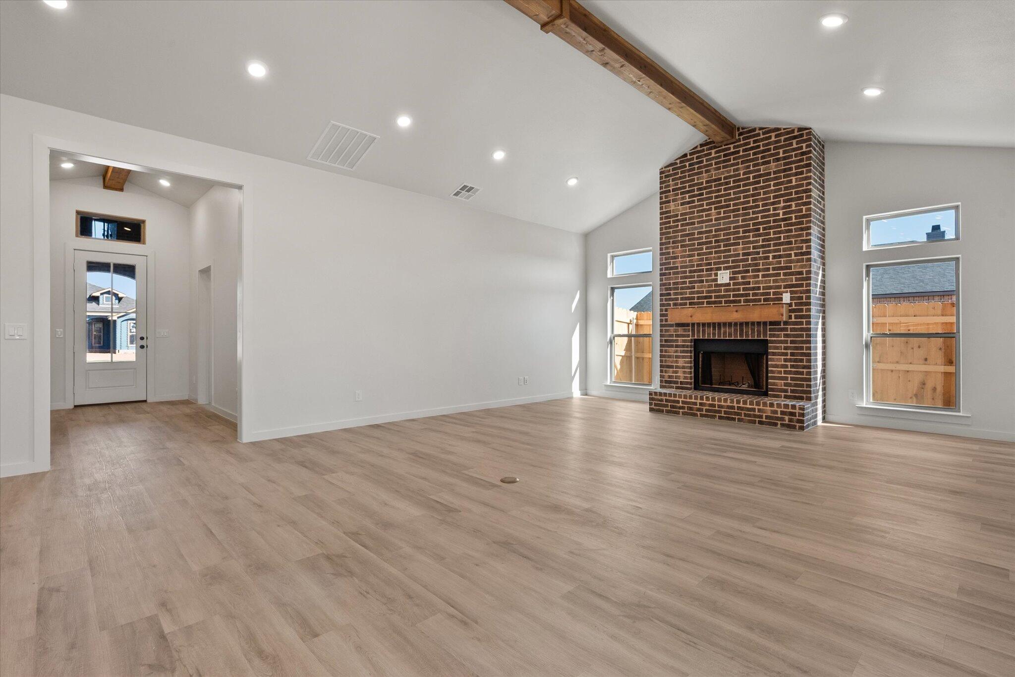 7013 16th Street Lubbock, TX 79416 - Photo 5 of 33 09-7013 16th st6138